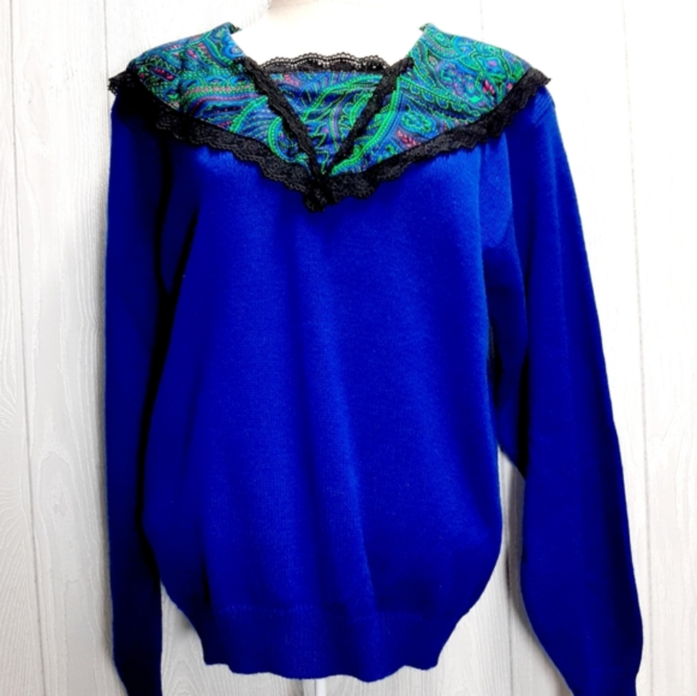 Vintage Lucia Sweater‎